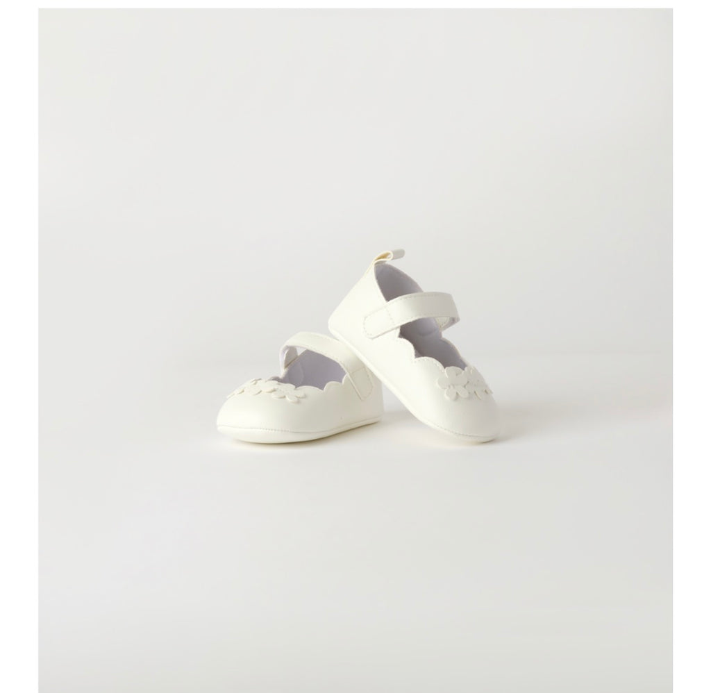 Elegant Girl Shoes