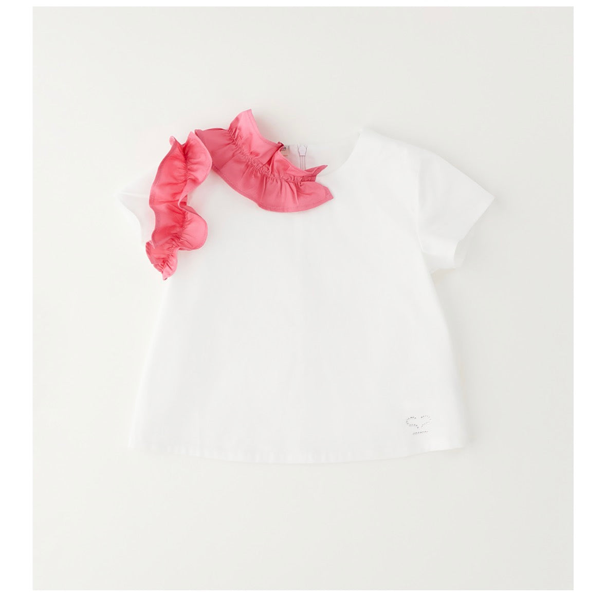 T-shirt whit ruffles