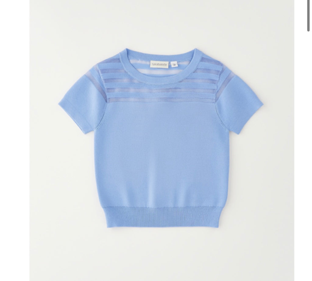 T-shirt girl